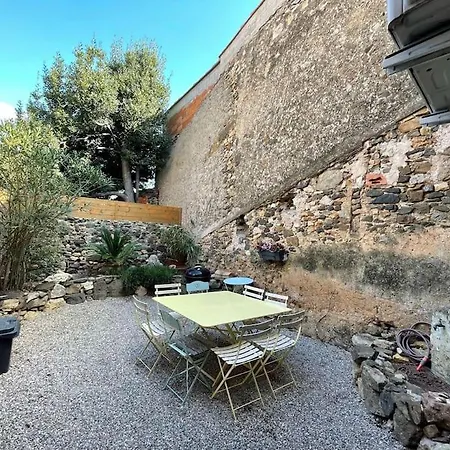 Maison De Village Peret Exterior photo